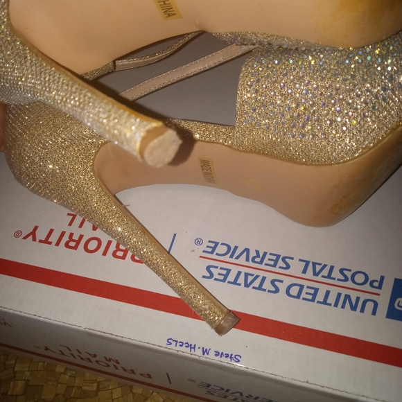 Steve Madden Silver Bling Rhinestone Heels Size 7 - Picture 13 of 16